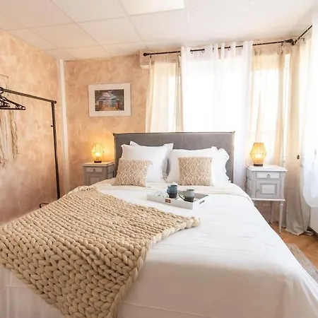 Villa Maison Chaleureuse Avec Parking Gratuit Sur Place *